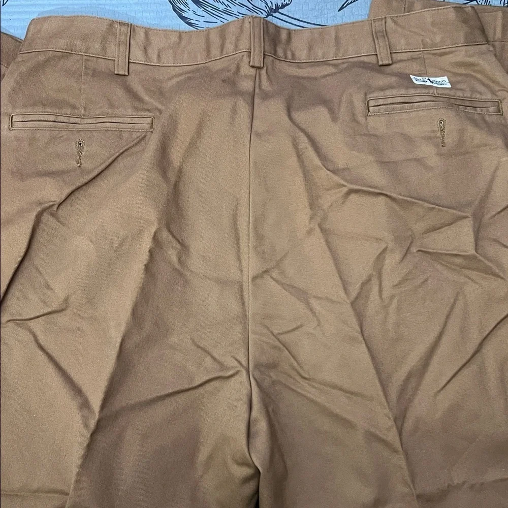 Polo chino Men's Tan Pants size 38 X 30